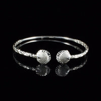 Light Large Clam Shell Bangle with Calypso Pattern - Bangle - Caribbijou Island Jewellery