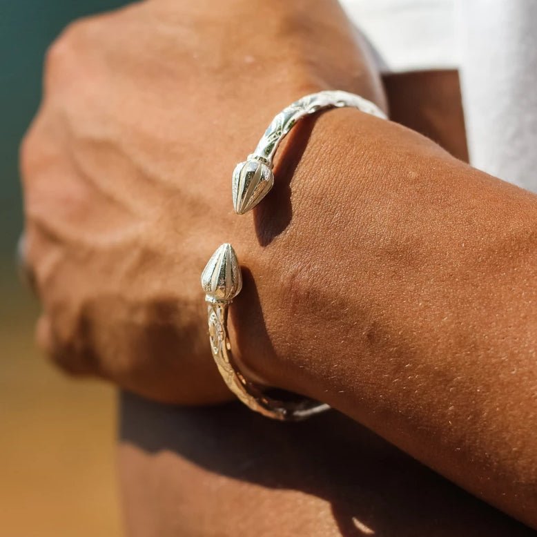 Extra Heavy Cocoa Pod Bangle with Diamante Pattern - Bangle - Caribbijou Island Jewellery