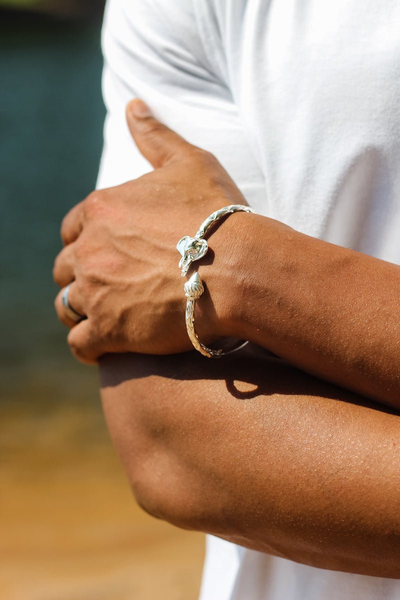 Extra Heavy Elephant Head and Taj Mahal Bangle with Diamante Pattern - Bangle - Caribbijou Island Jewellery