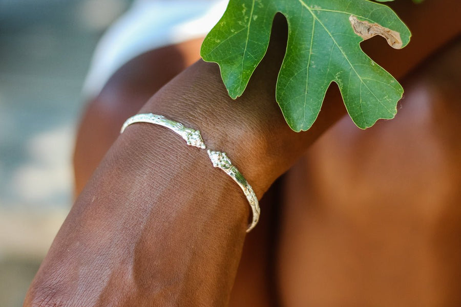 Flat Small Grape Head Bangle Grape Vine Pattern - Bangle - Caribbijou Island Jewellery