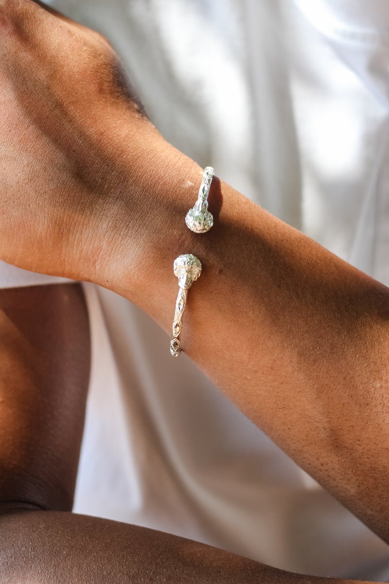 Heavy Afro Head Bangle with Diamante Pattern - Bangle - Caribbijou Island Jewellery