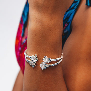 Light Hibiscus Bangle with Diamante Pattern - SOLD INDIVIDUALLY - Bangle - Caribbijou Island Jewellery