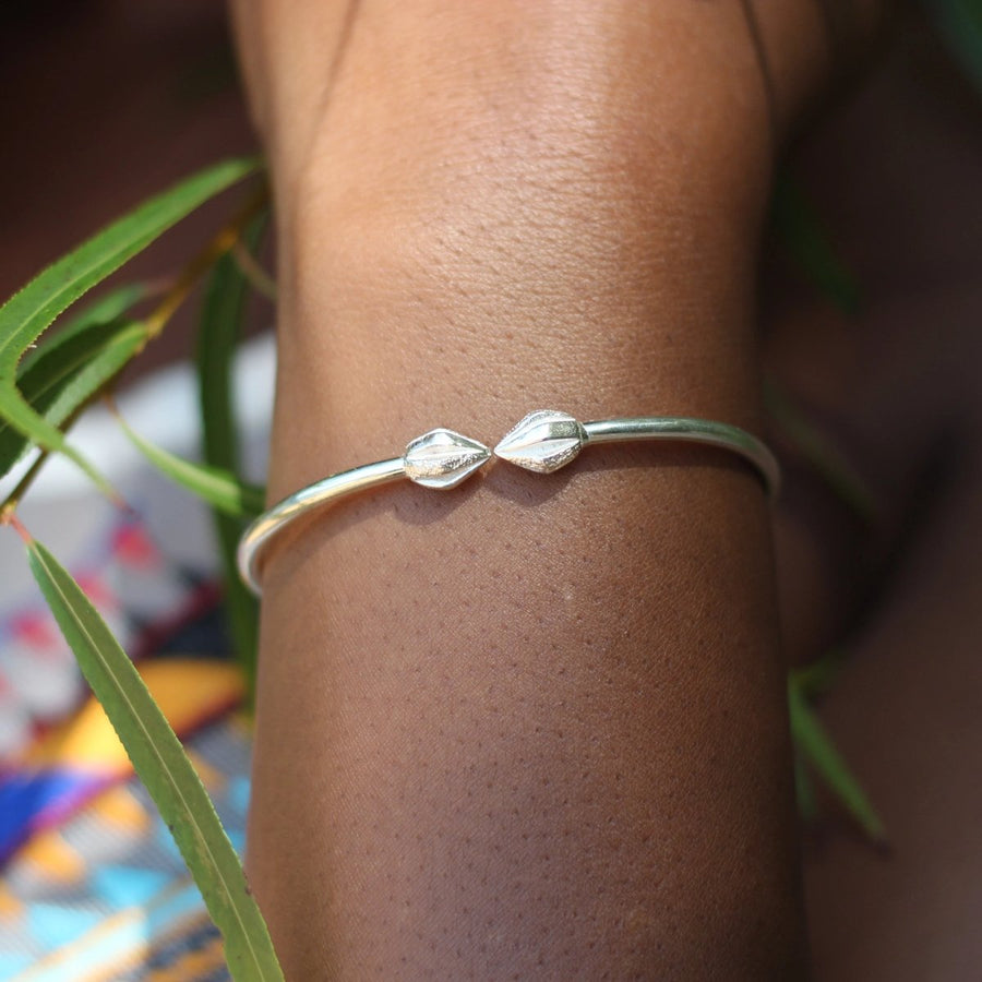 Light Plain Cocoa Pod Bangle - Bangle - Caribbijou Island Jewellery